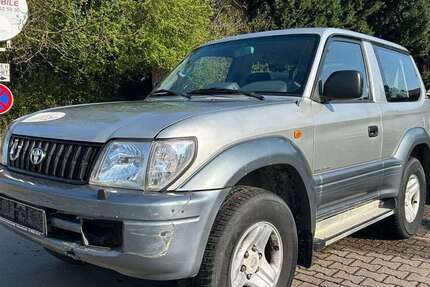 Toyota Land Cruiser 247.900 km 5.890 &euro; Moers 47447