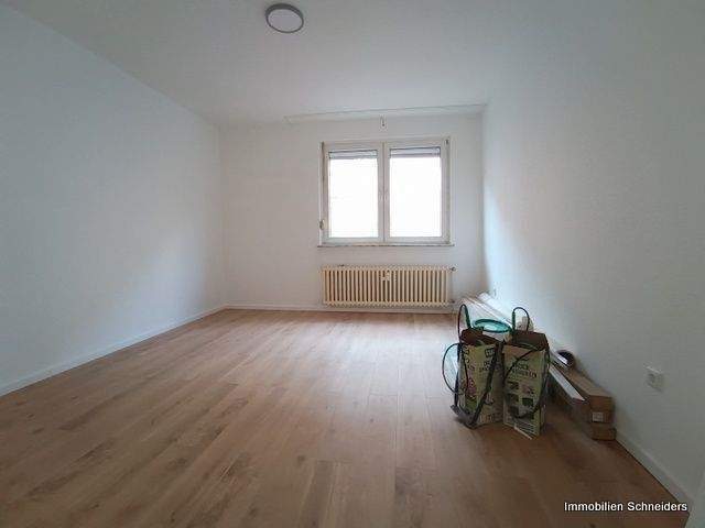 Gewerbeobjekt Duisburg Dellviertel - 2 Zimmer, 50 m&sup2;, 500&euro; | Angebot:25679302