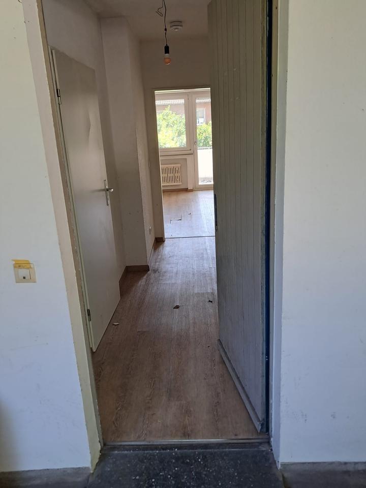 Helle Erdgeschoßwohnung in Duisburg - Ideal für Singles!