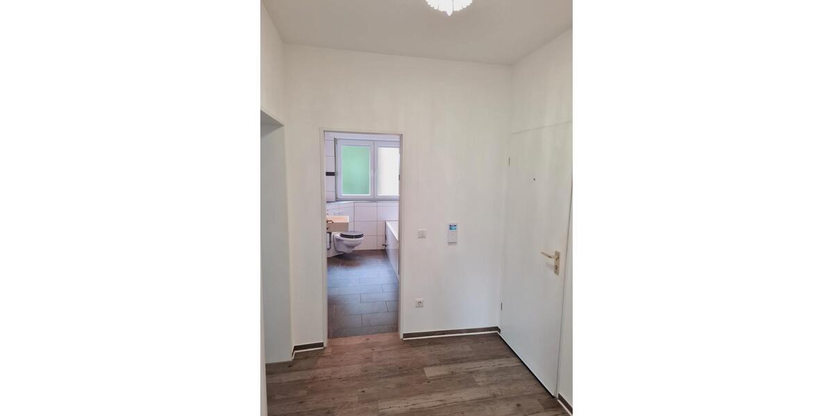 Dachgeschoßwohnung Dinslaken Lohberg - 2.5 Zimmer, 72 m&sup2;, 185.000&euro; | Angebot:27446989