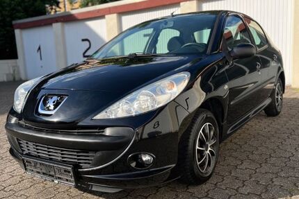 Peugeot 206 142.000 km 3.299 &euro; Duisburg 47229