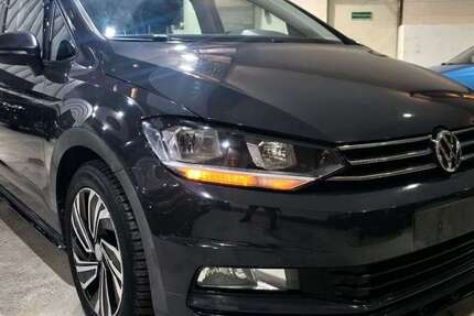 VW Touran 68.279 km 20.350 &euro; Voerde 46562