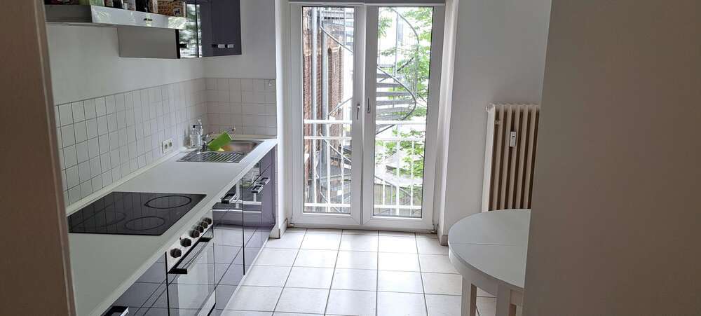Wohnung zum Mieten in Düsseldorf 700 € 64 m²