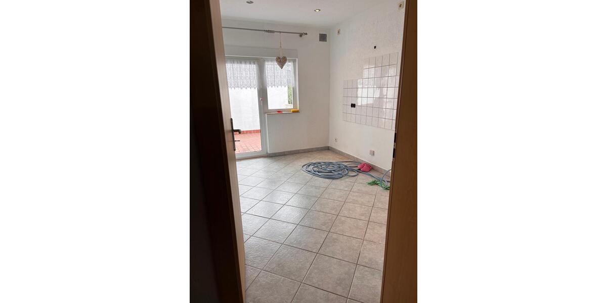 Reihenhaus Duisburg Beeck - 5 Zimmer, 135 m&sup2;, 318.000&euro; | Angebot:27496814