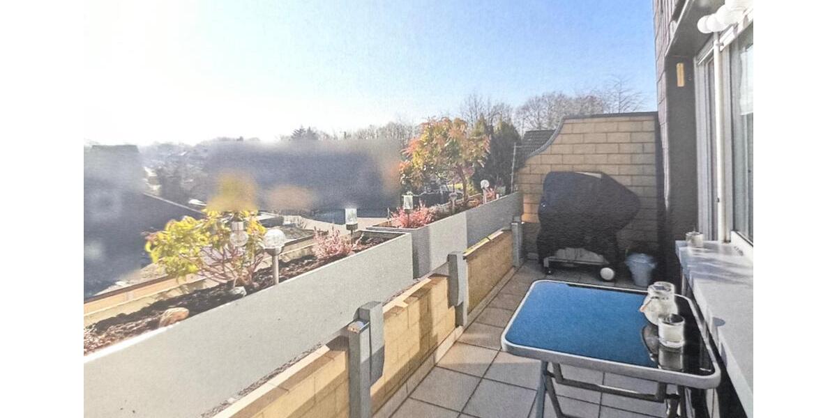 Etagenwohnung Voerde (Niederrhein) - 4 Zimmer, 104 m&sup2;, 200.000&euro; | Angebot:26903174