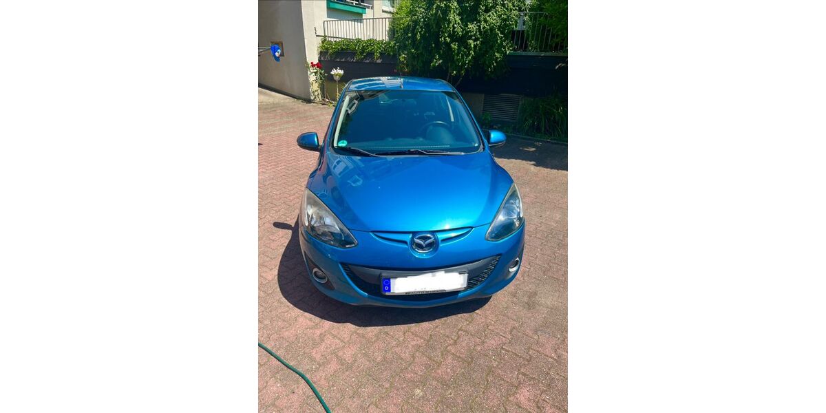 Mazda 2 76.863 km 6.100 &euro; Essen 45276