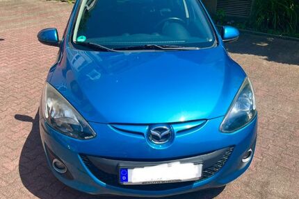 Mazda 2 76.863 km 6.499 &euro; Essen 45276