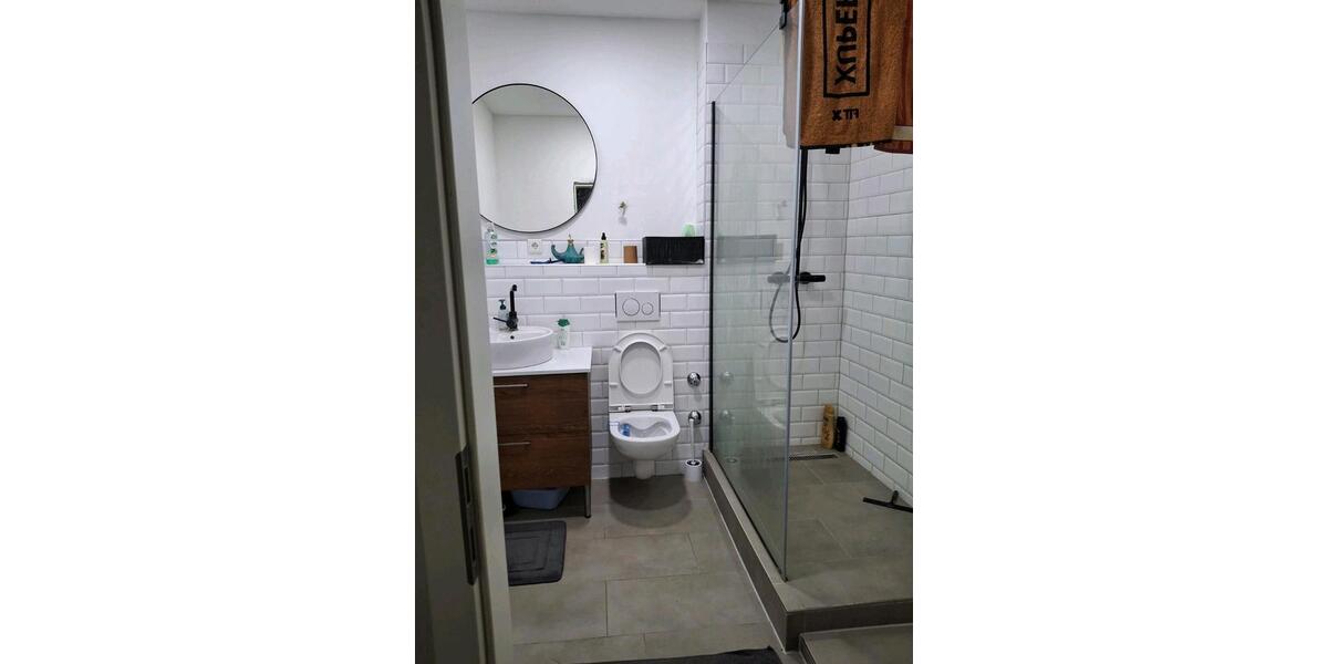 Wohnung & Gewerbefläche zu verkaufen! 5 zimmer