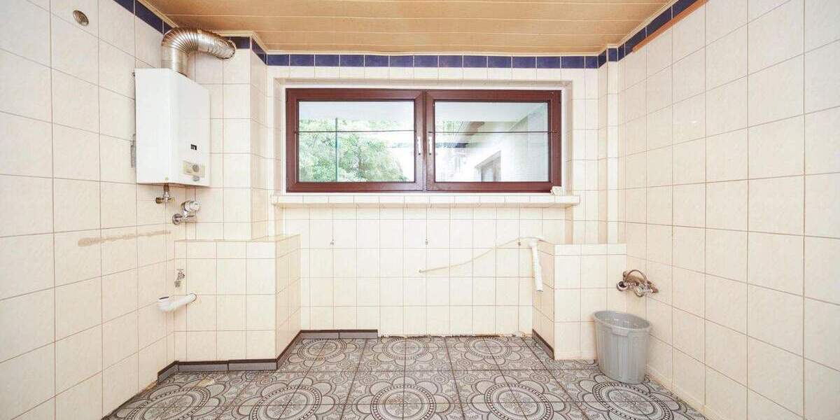 Etagenwohnung Wuppertal Barmen - 5 Zimmer, 87 m&sup2;, 150.000&euro; | Angebot:25427570