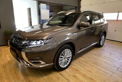 Mitsubishi Outlander 26.500 km 21.900 &euro; Wuppertal 42327