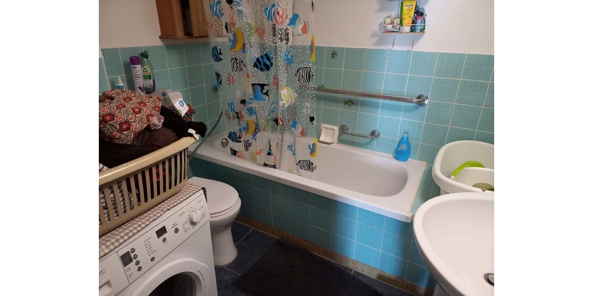 Provisionsfrei* Mehrfamilienhaus mit 4 Garagen in guter Lage - Mehrfamilienhaus, Wohnhaus Essen Stadtbezirk VIII | Angebot:27468580