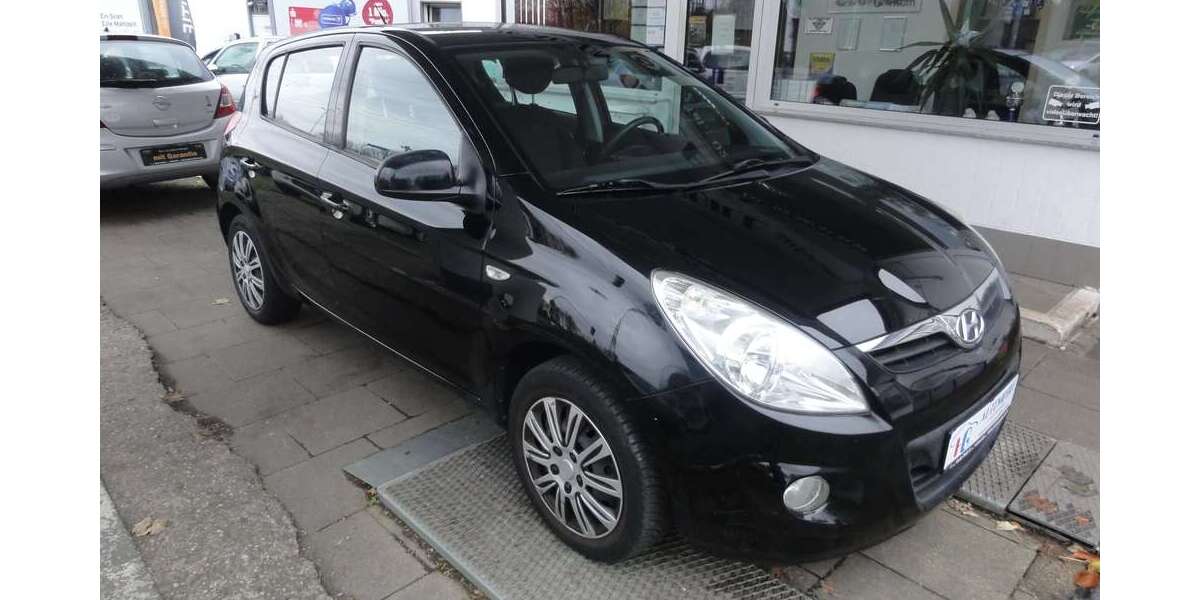 Hyundai i20 105.000 km 4.990 &euro; Bochum 44879