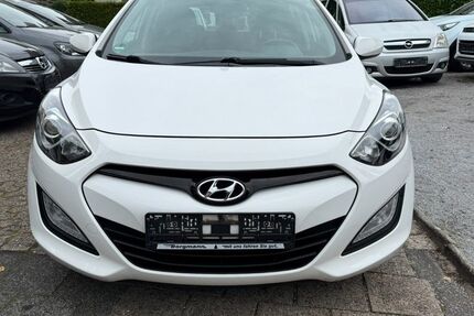 Hyundai i30 108.500 km 5.999 &euro; Castrop-Rauxel 44577