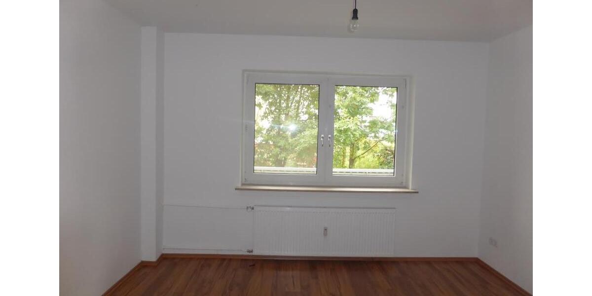 Nur noch einziehen...3-Zimmer-Wohnung in Horsthausen mit Balkon, Boden und Tapeten 3 zimmer