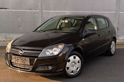 Opel Astra 103.000 km 2.699 &euro; Velbert 42549