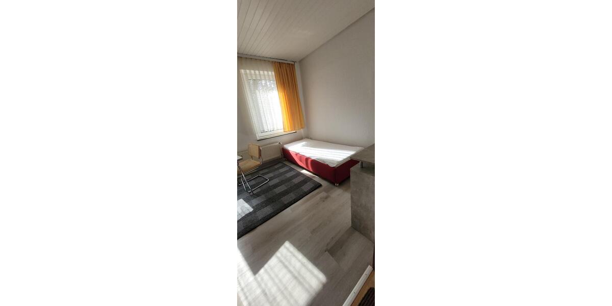Etagenwohnung Duisburg Laar - 1 Zimmer, 18 m&sup2;, 270&euro; | Angebot:25500881