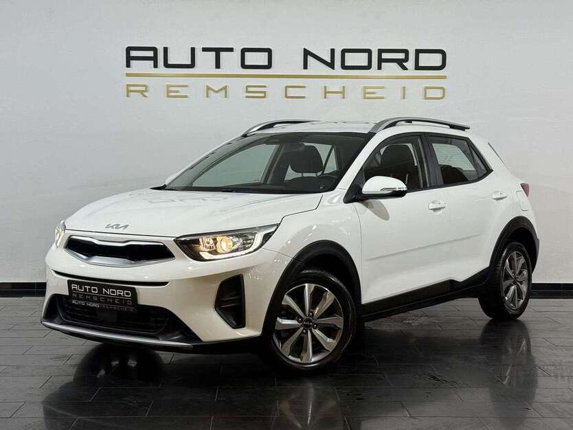 Kia Stonic 15.730 km 17.990 € Remscheid 42897
