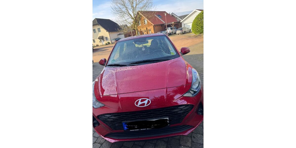 Hyundai i10 6.900 km 14.599 &euro; Marl 45779