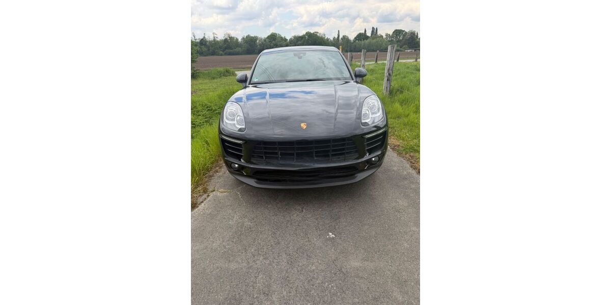 Porsche Macan 48.500 km 36.900 &euro; Essen 45219