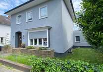 Haus zum Kaufen in Solingen 480.000 € 164 m²