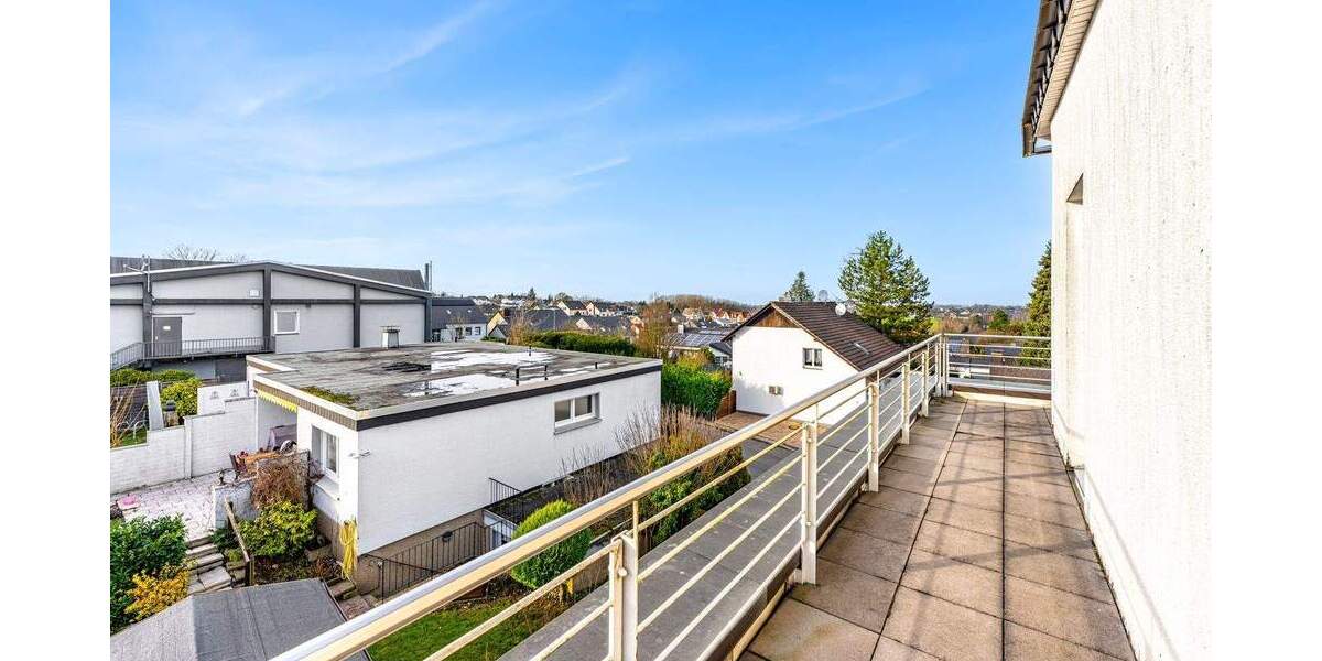 Repräsentative Maisonette-Eigentumswohnung mit Dachterrasse in Bochum-Stiepel 3 zimmer