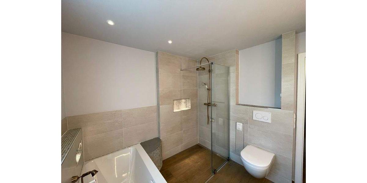 Modernisierte Doppelhaushälfte in Essen Heisingen! 6 zimmer