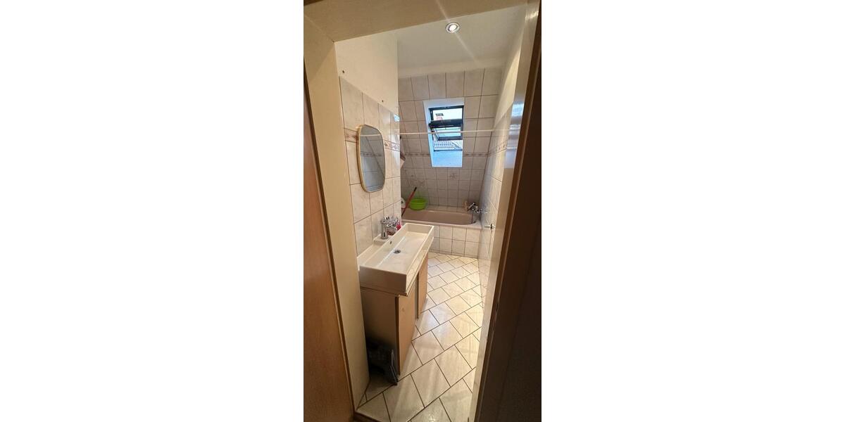 Etagenwohnung Gladbeck - 3 Zimmer, 90 m&sup2;, 700&euro; | Angebot:25822551