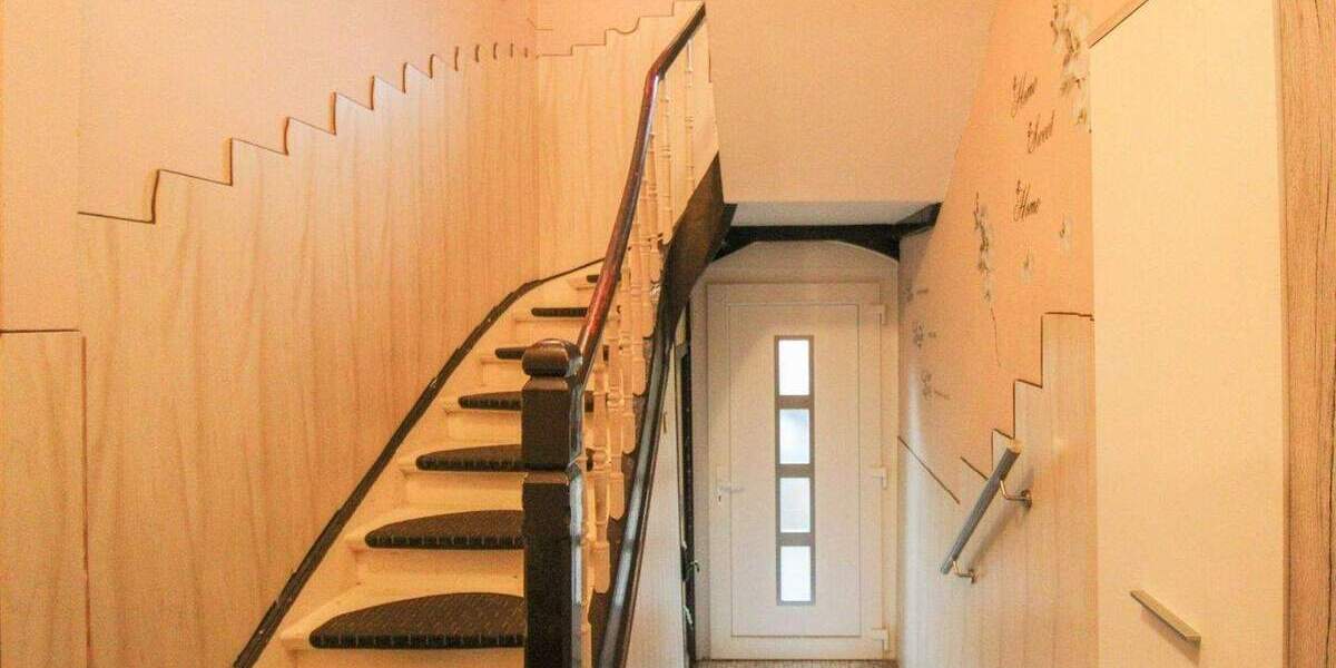 Familienhaus mit Charakter, Garten und vielen Nutzungschancen 5 zimmer