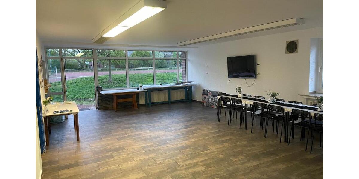 Feiern Sie Ihre Feste in unserem Vereinsheim! zimmer