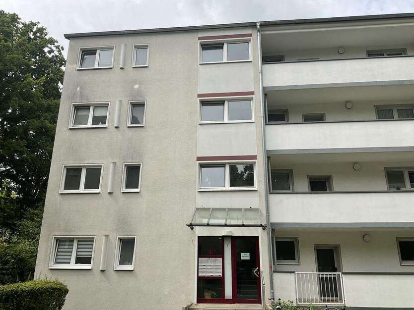 Wohnung zum Mieten in Düsseldorf 619 € 56.06 m² 2.5 zimmer