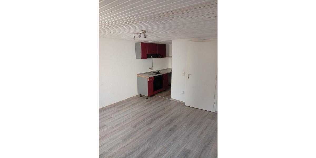 Etagenwohnung Moers Rheinkamp - 1 Zimmer, 31 m&sup2;, 400&euro; | Angebot:25791809