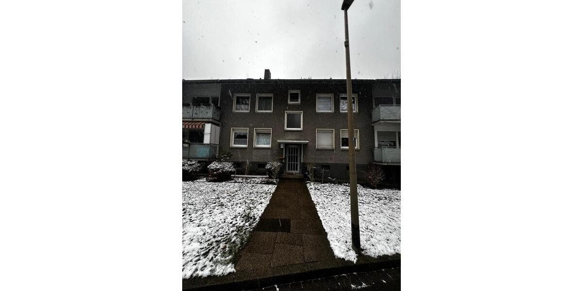 Tolle helle 2 Zimmer Wohnung mit BALKON 2 zimmer