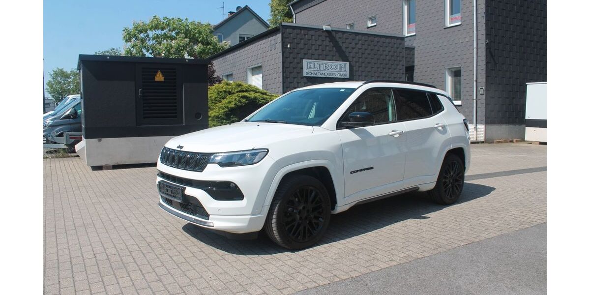 Jeep Compass 7.701 km 27.999 &euro; Bochum 44867