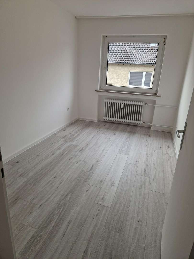 Wohnung zum Mieten in Wuppertal 630 € 70 m² 3 zimmer