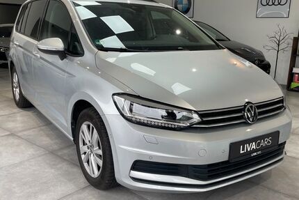 VW Touran 9.322 km 29.999 &euro; Oberhausen 46049