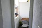 Komplett möblierte Wohnung mit kleinem Balkon