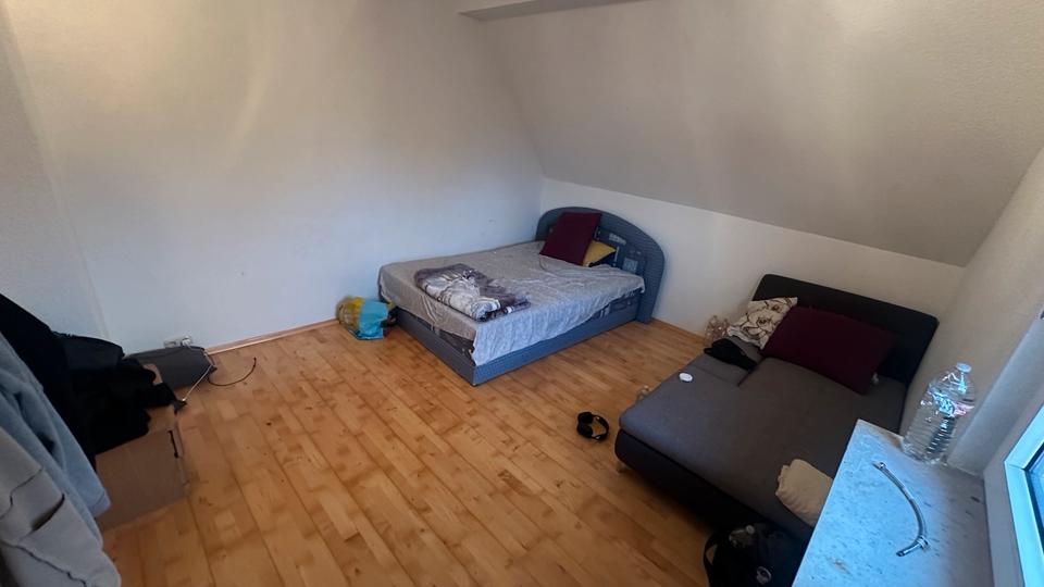Etagenwohnung Gladbeck - 3 Zimmer, 90 m&sup2;, 700&euro; | Angebot:25822551