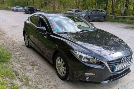 Mazda 3 95.000 km 9.499 &euro; Essen 45219