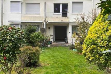 Haus Essen Borbeck-Mitte - 5 Zimmer, 138 m&sup2;, 409.000&euro; | Angebot:26245229