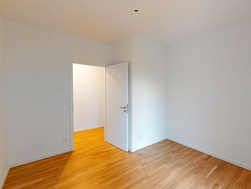 Familien aufgepasst: Großzügige 4-Zimmer-Wohnung mit Balkon und zwei Bädern (mietpreisgedämpft) zimmer