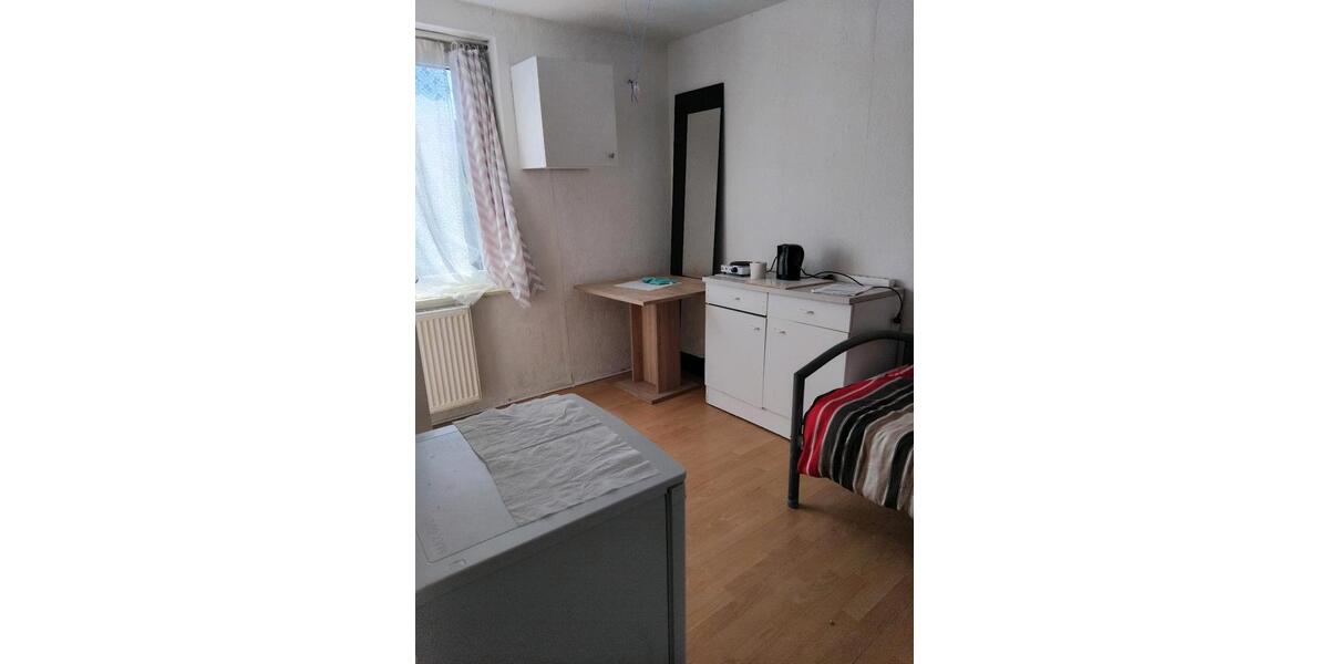 Etagenwohnung Bochum Bochum-Mitte - 1 Zimmer, 15 m&sup2;, 250&euro; | Angebot:26456104