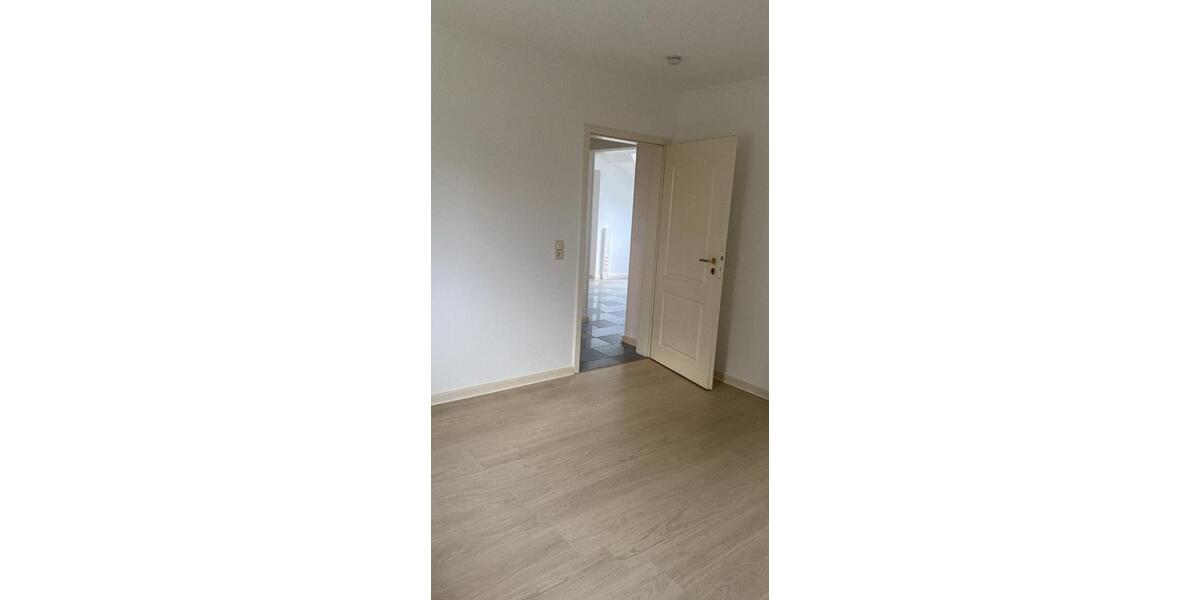 2-Zimmer-Wohnung in ruhigem 3-Parteien-Haus – ideal für Singles 2 zimmer