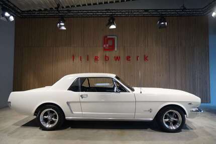 Ford Mustang 27.900 km 37.941 &euro; Duisburg 47228