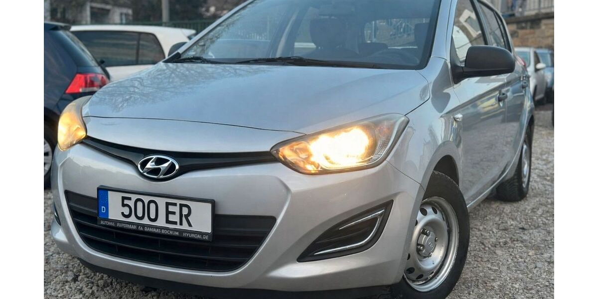 Hyundai i20 132.000 km 4.899 &euro; Wuppertal 42275