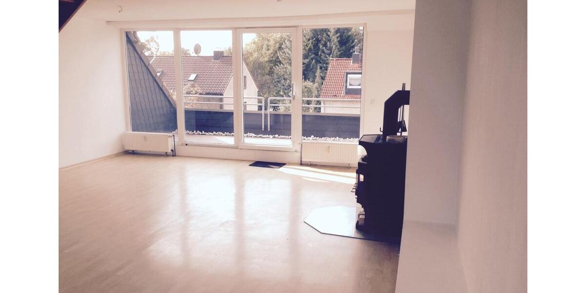 Sehr schöne 106 qm Maisonette-Wohnung in ruhiger Wohnstrasse 3 zimmer