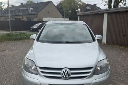 VW Golf 229.000 km 1.999 &euro; Oberhausen 46045