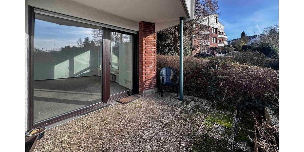 Lichtdurchflutete Erdgeschosswohnung mit sonniger Terrasse und TG- Stellplatz in Essen 2 zimmer