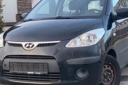 Hyundai i10 124.880 km 1.350 &euro; Gelsenkirchen 45884