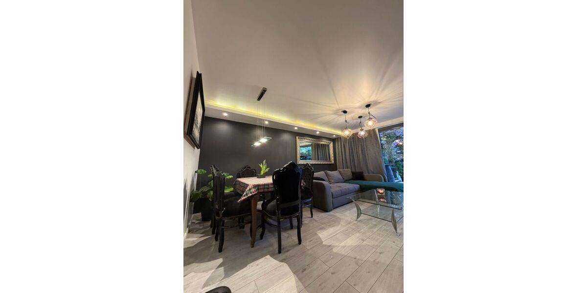 Provisionsfrei* Ein Zuhause zum Wohlfühlen - gepflegtes Reihenendhaus in ruhiger Lage - Reihenhaus Essen Stadtbezirk IV | Angebot:26927285