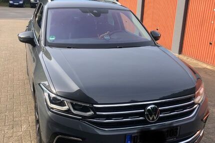 VW Tiguan 104.000 km 21.500 &euro; Dinslaken 46535
